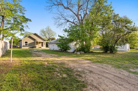 Exterior - 1822 Windsor Ave, Waco, TX 76708 photo 13 of 14