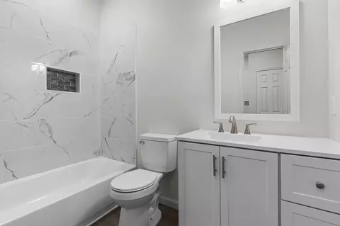 Bath - 1822 Windsor Ave, Waco, TX 76708 photo 1 of 1