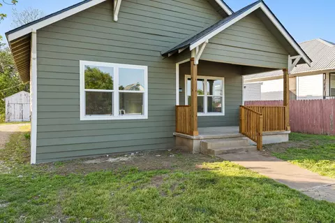 Exterior - 1822 Windsor Ave, Waco, TX 76708 photo 5 of 14