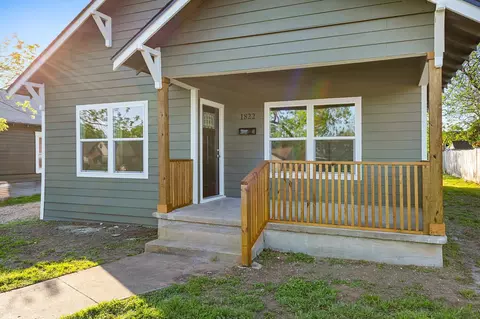 Exterior - 1822 Windsor Ave, Waco, TX 76708 photo 6 of 14