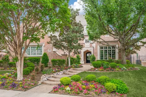 7969 Oak Point Dr, Frisco, TX 75034