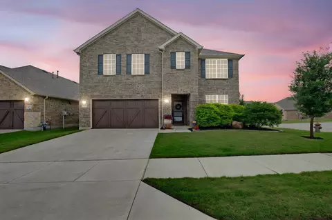 100 Crimson Law Dr, Lewisville, TX 75067