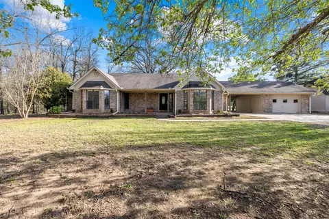 718 County Road 32900, Paris, TX 75460