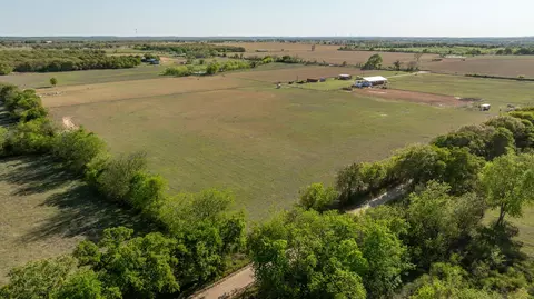 703 County Road 416, Comanche, TX 76442