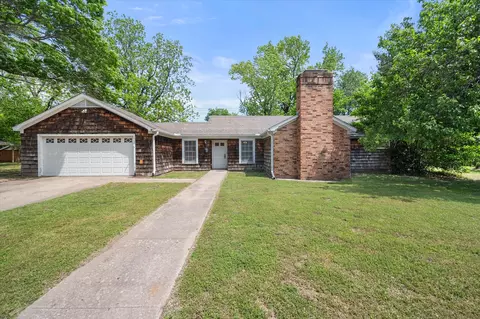 208 Northwood Blvd, Corsicana, TX 75110