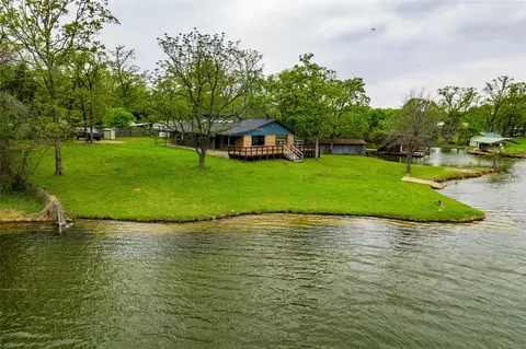 222 Saint Michaels Cir, Trinidad, TX 75163