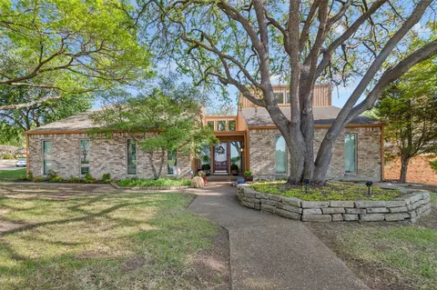 7104 Winedale Dr, Dallas, TX 75231