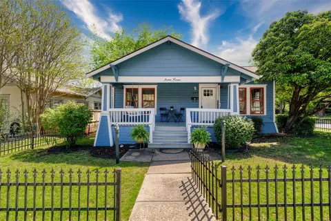 1107 W Hunt St, Mckinney, TX 75069