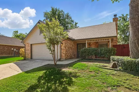 2514 Lake Bend Ter, Carrollton, TX 75006