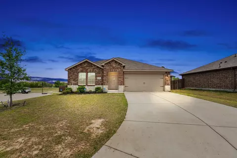 1003 Homestead Ln, Royse City, TX 75189