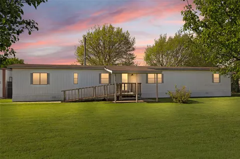22921 Indian Trail Dr, Justin, TX 76247