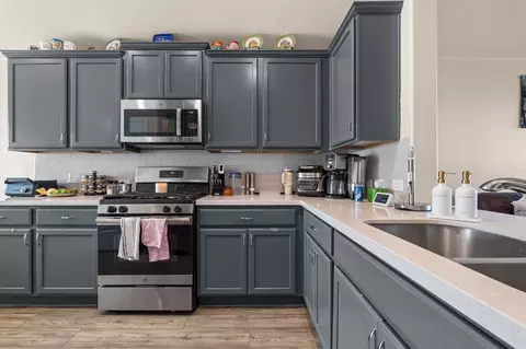 Kitchen - 14460 Cloudview Way, Haslet, TX 76052 photo 5 of 7