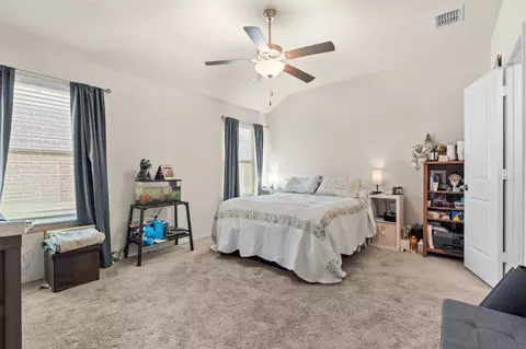 Bedroom - 14460 Cloudview Way, Haslet, TX 76052 photo 4 of 5