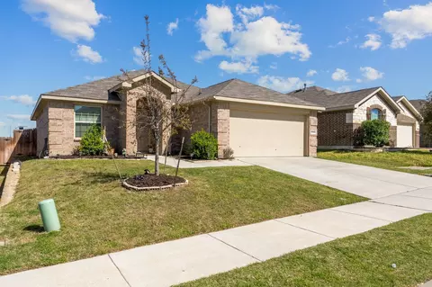 Exterior - 14460 Cloudview Way, Haslet, TX 76052 photo 3 of 7