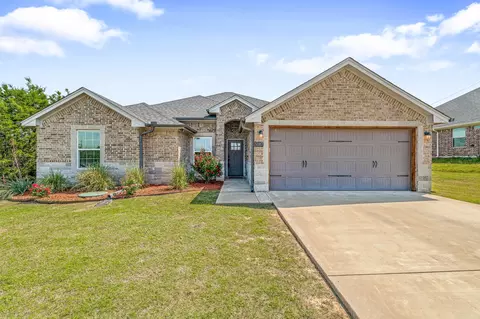 5107 Terlingua Dr, Granbury, TX 76048