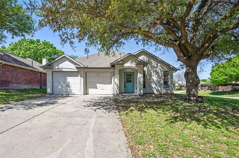 2709 Cheshire Dr, Plano, TX 75075
