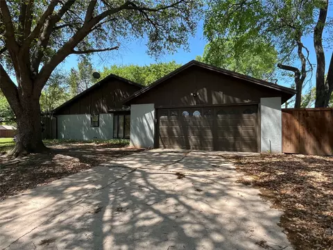 400 Morrison Dr, Euless, TX 76039 photo 38
