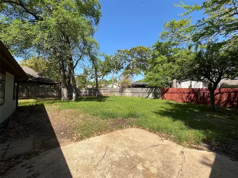400 Morrison Dr, Euless, TX 76039 photo 35