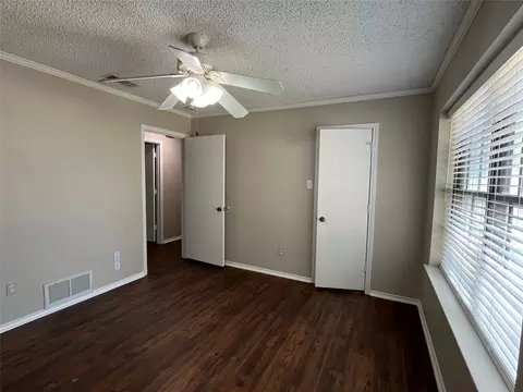 400 Morrison Dr, Euless, TX 76039 photo 28