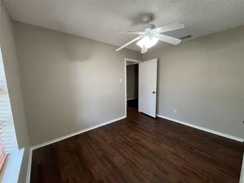 400 Morrison Dr, Euless, TX 76039 photo 30