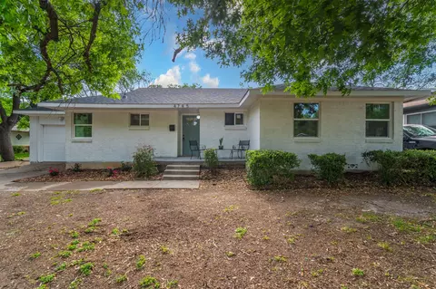 4745 Lowell Ln, Fort Worth, TX 76133
