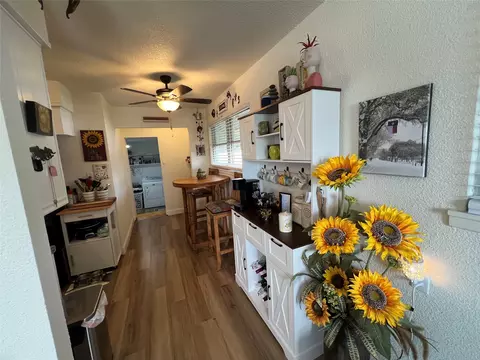 108 E Neely Ave, Comanche, TX 76442 photo 10