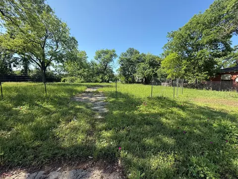 1838 Akron St, Dallas, TX 75212