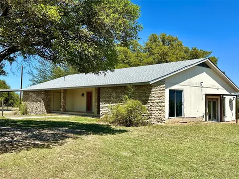 451 Highway 2247, Comanche, TX 76442 photo 2