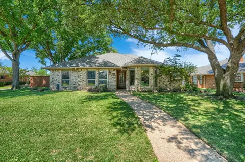 704 Greenway Dr, Coppell, TX 75019