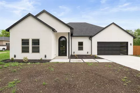 230 2nd Ave, Milford, TX 76670