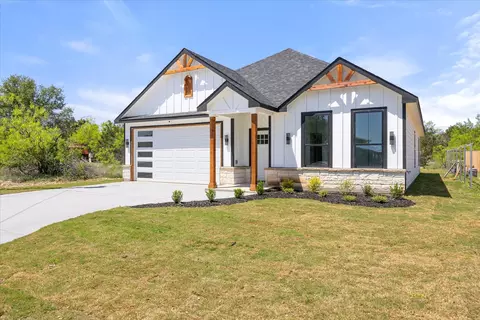 3005 Centaurus Way, Granbury, TX 76048