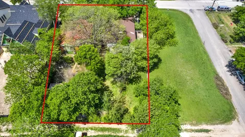 8934 San Benito Way, Dallas, TX 75218