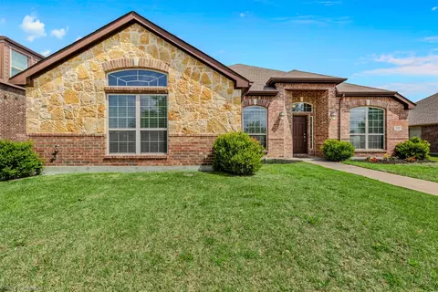 220 Welch Dr, Royse City, TX 75189