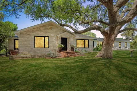 Exterior - 3515 Mitchell Rd, Waco, TX 76708 photo 2 of 7