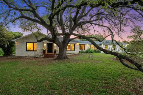 Exterior - 3515 Mitchell Rd, Waco, TX 76708 photo 3 of 7