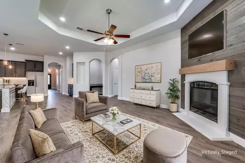 10821 Cobalt Dr, Aubrey, TX 76227
