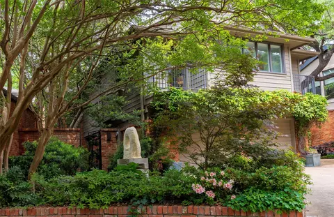 7 Turtle Creek Bnd, Dallas, TX 75204