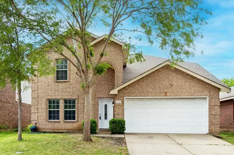1141 Browntop St, Crowley, TX 76036