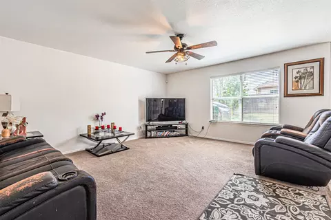 Living - 7101 Kickapoo Dr, Fort Worth, TX 76179 photo 2 of 4