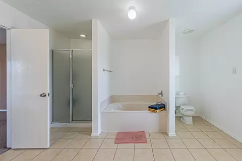 Bath - 7101 Kickapoo Dr, Fort Worth, TX 76179 photo 5 of 5