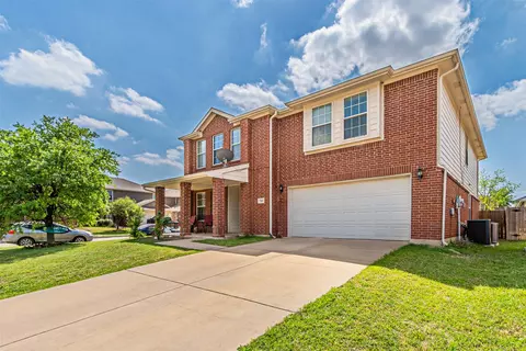 Exterior - 7101 Kickapoo Dr, Fort Worth, TX 76179 photo 2 of 5