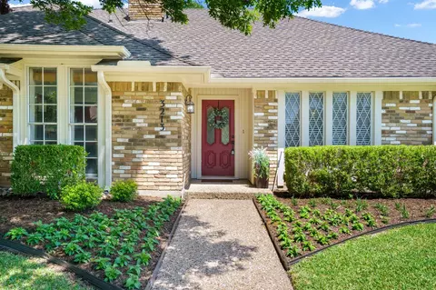 3213 Pinehurst Dr, Plano, TX 75075
