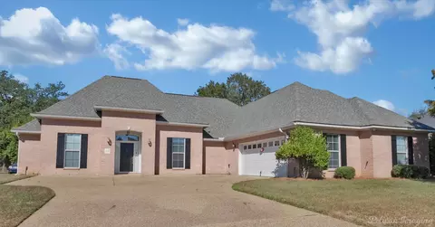 174 Sand Beach Blvd, Shreveport, LA 71105