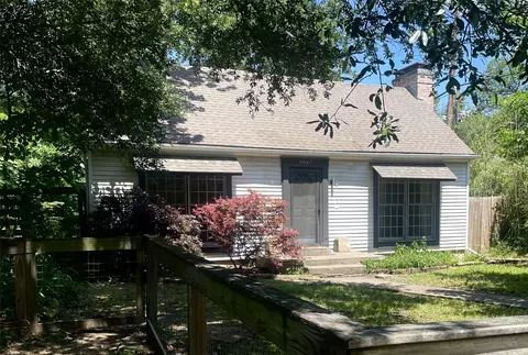 9047 Redondo Dr, Dallas, TX 75218