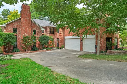 8619 Richardson Branch Trl, Dallas, TX 75243