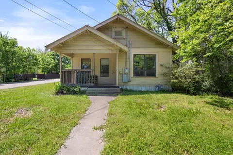 328 S 30th St, Corsicana, TX 75110