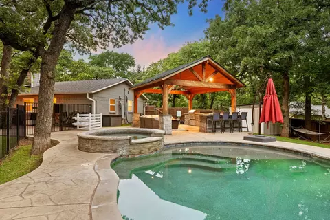 7313 Jo Will St, Colleyville, TX 76034