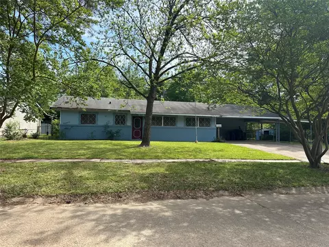 443 Janet Ln, Shreveport, LA 71106