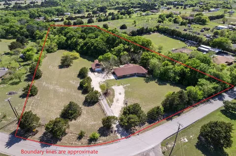 2220 Ashford Ln, Midlothian, TX 76065