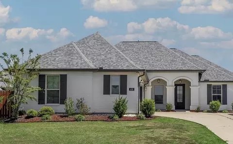 426 N Lost River Dr, Benton, LA 71006
